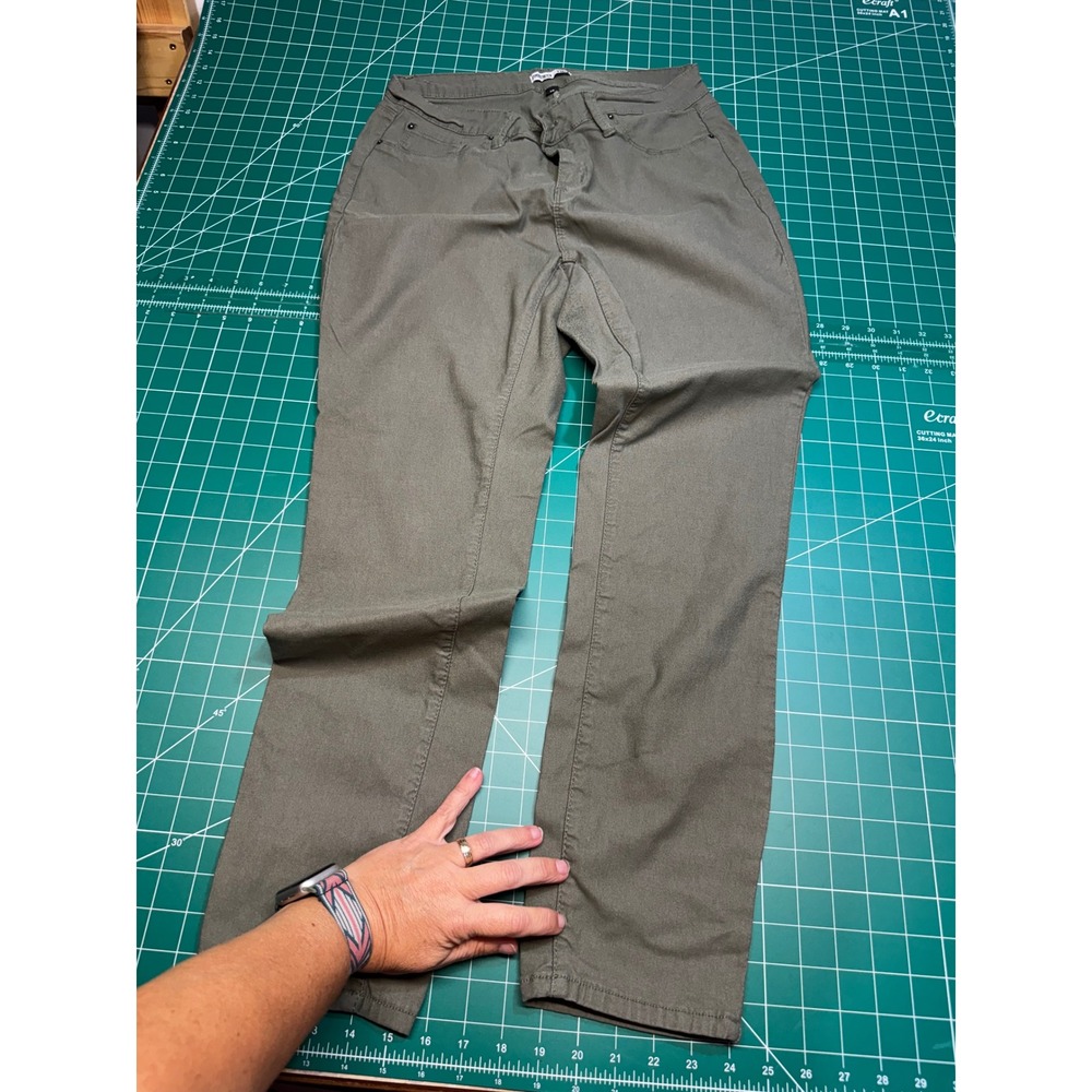 YMI Hyperstretch Skinny Pants Womens 2X Olive Green High Rise Stretch Trousers